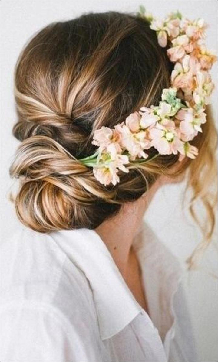 Romantic Hairstyles For Wedding
 23 Evergreen Romantic Bridal Hairstyles