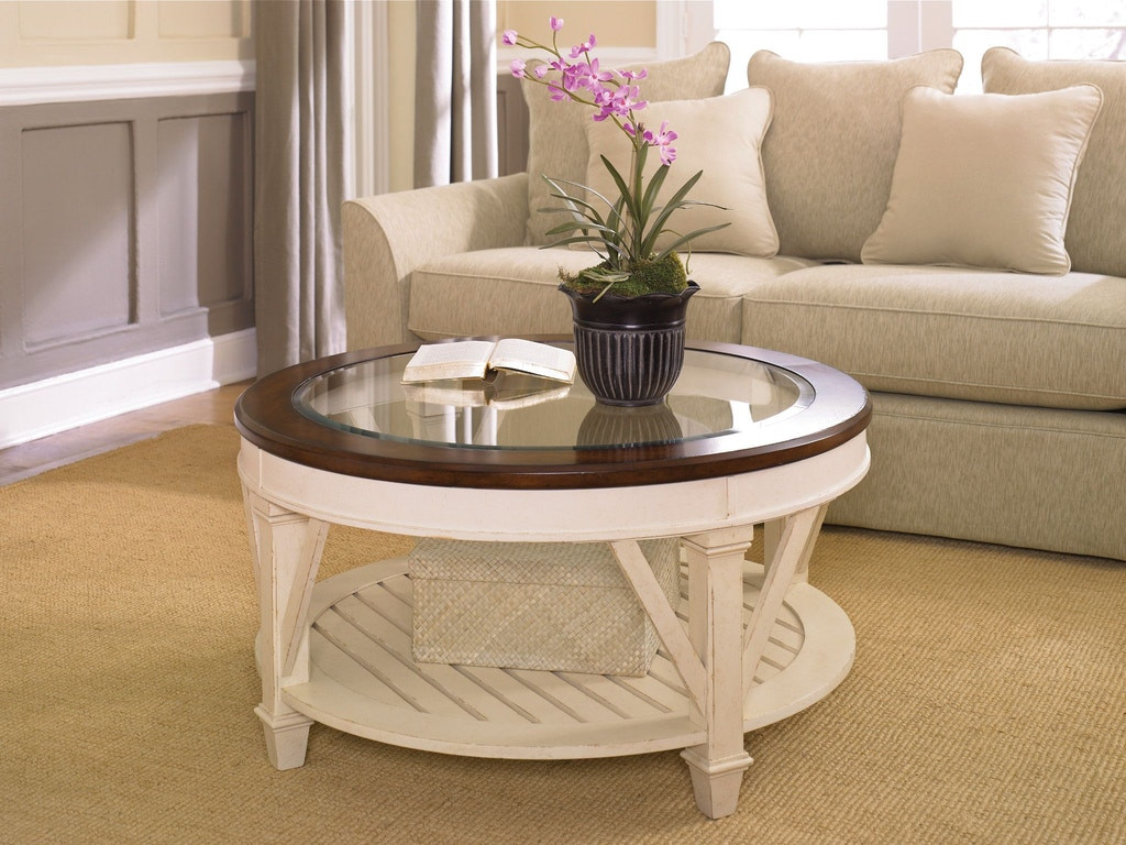 Round Living Room Table
 Hammary Living Room Round Cocktail Table T T