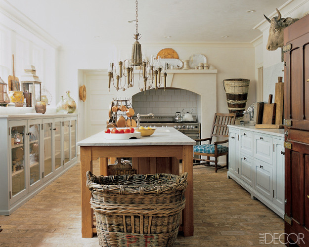 Rustic French Kitchen
 Décor de Provence Rustic Kitchen