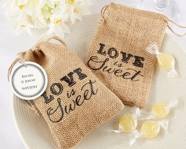 Rustic Wedding Gifts
 Rustic wedding favors ideas – pass the romantic love to