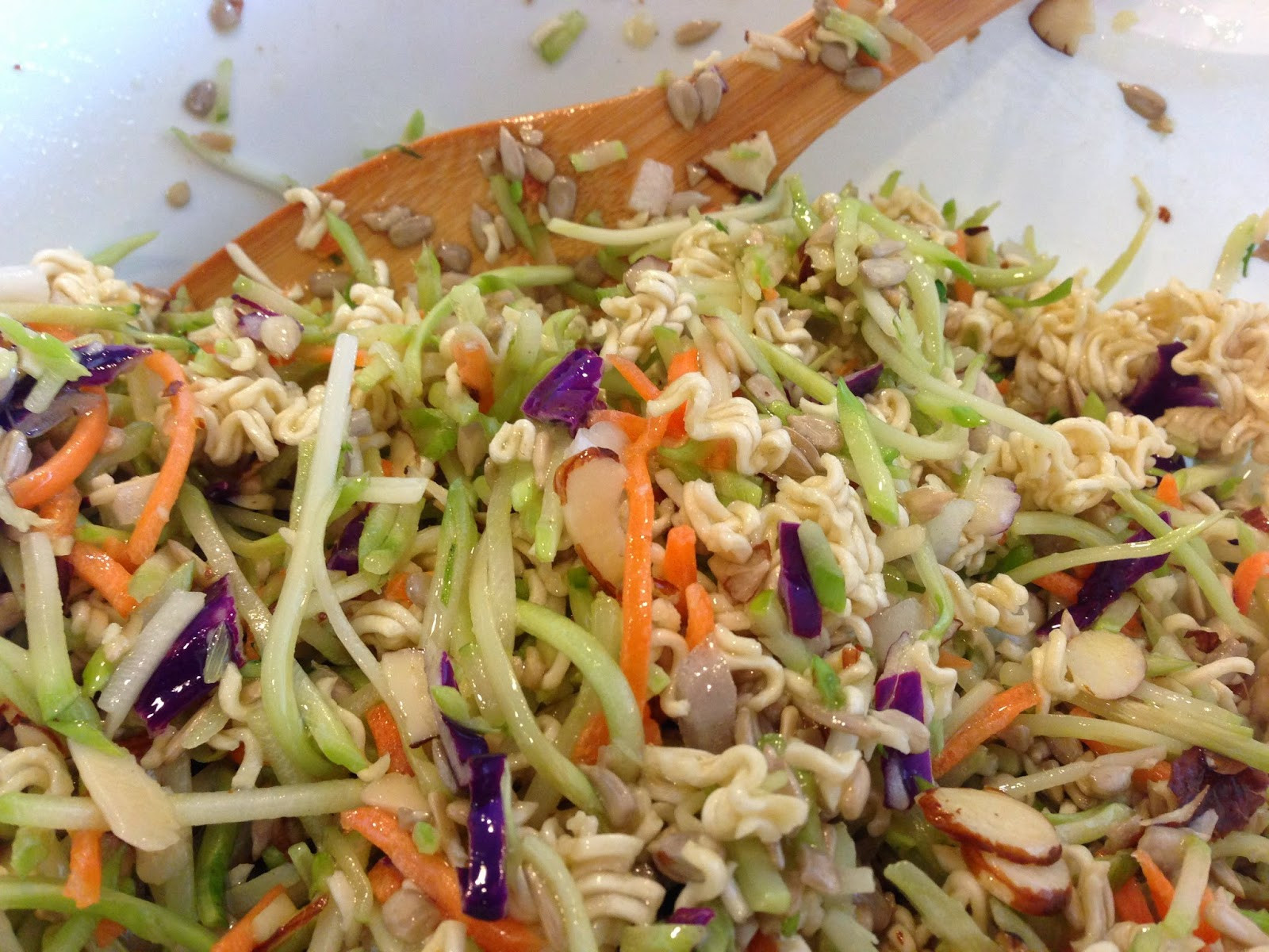 Salads With Ramen Noodles
 MamaManagement Crunchy Ramen Noodle Salad…I am so in love