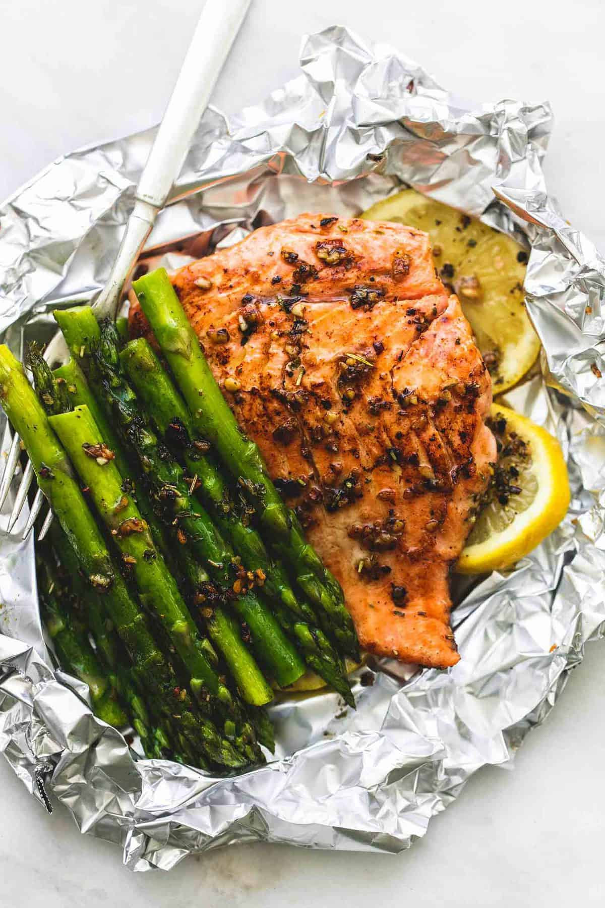 Salmon And Asparagus In Foil
 Herb Butter Salmon and Asparagus Foil Packs