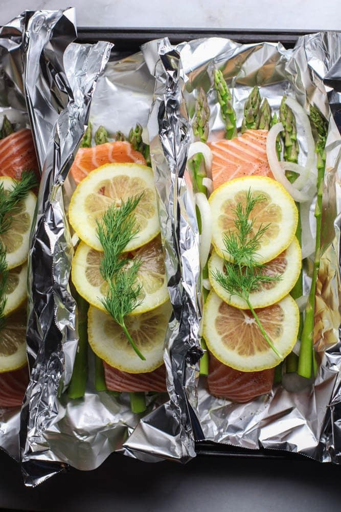 Salmon And Asparagus In Foil
 Baked Salmon & Asparagus Foil Packet Dinner with Lemon & Dill