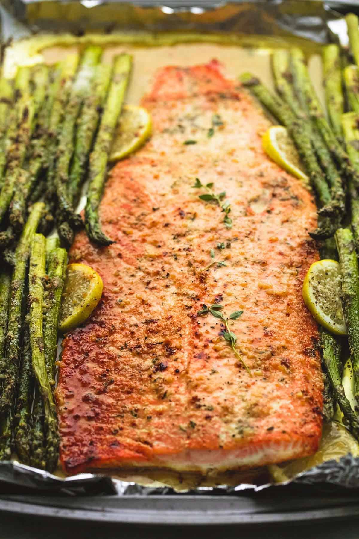 Salmon And Asparagus In Foil
 Baked Lemon Parmesan Salmon & Asparagus in Foil