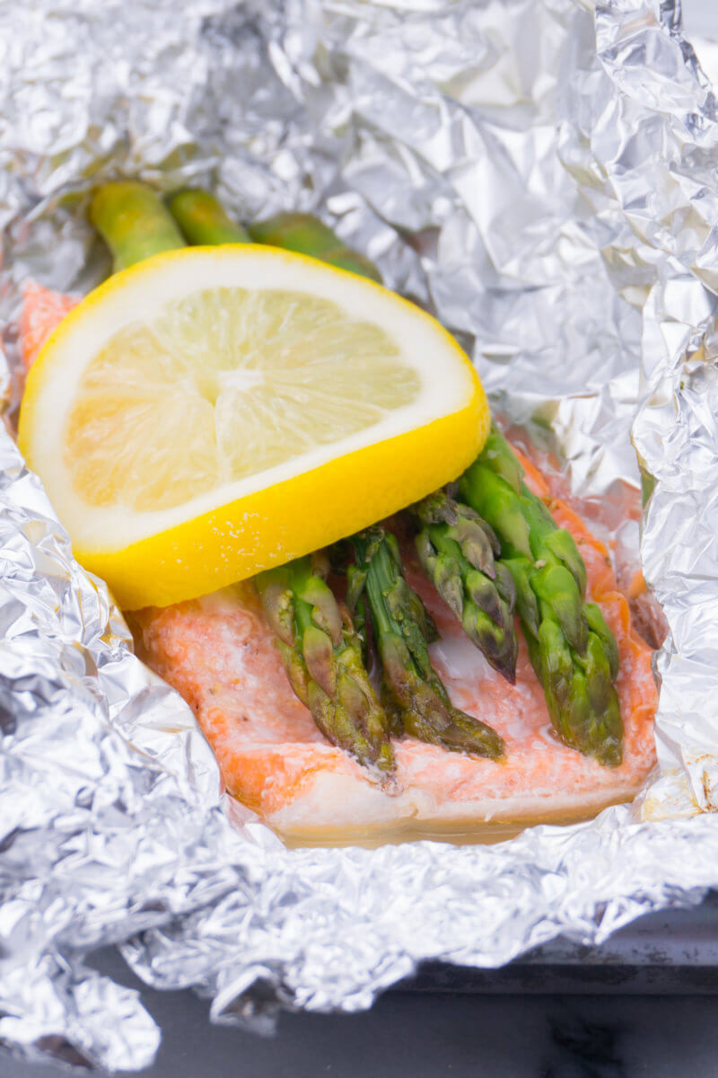 Salmon And Asparagus In Foil
 Baked Salmon Asparagus Foil Packet Recipe Eating Richly