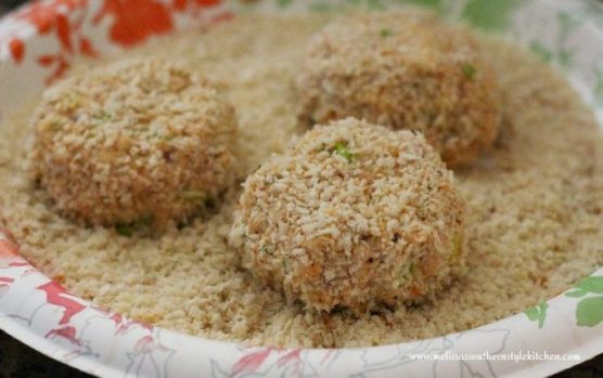 Salmon Patties With Saltines
 Salmon Patties melissassouthernstylekitchen