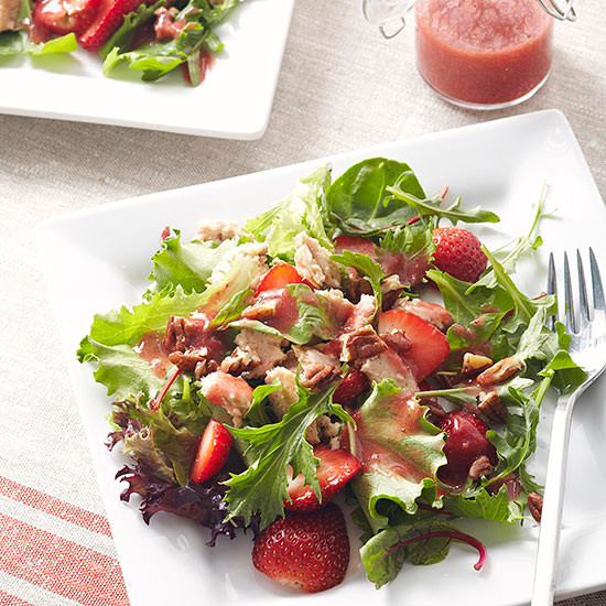 Salmon Strawberry Salad
 Salmon Salad with Strawberry Vinaigrette