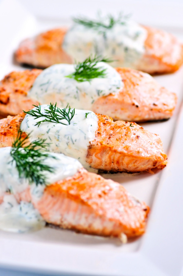 Sauces For Baked Salmon
 Get Dinner The Table In No Time With This Baked Salmon