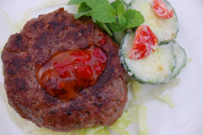 Sauces For Lamb Burgers
 Sous Vide Lamb Burgers with Mint and Sweet Chili Sauce