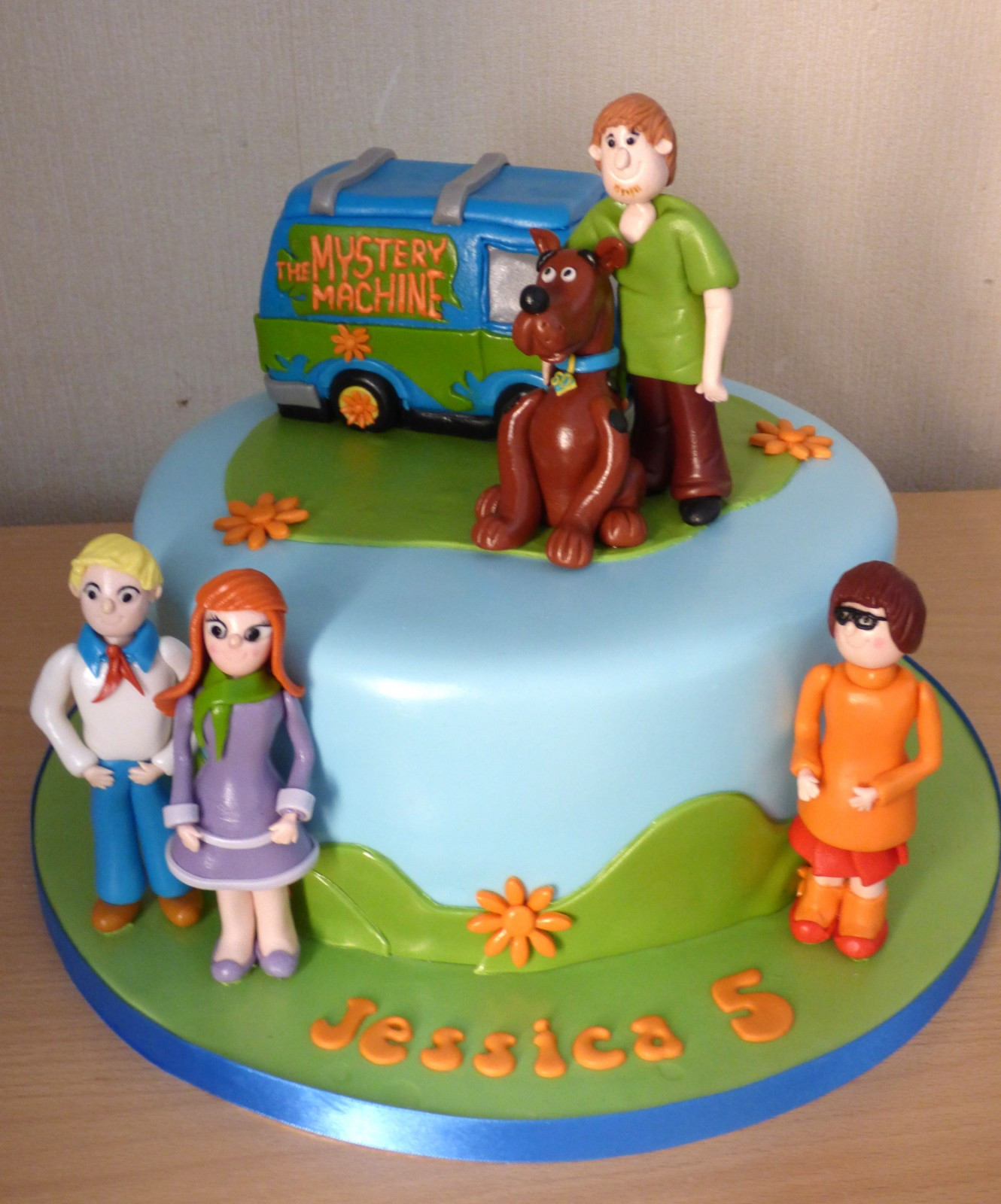 Scooby Doo Birthday Cakes
 Scooby Doo and Friends Birthday Cake Susie s Cakes