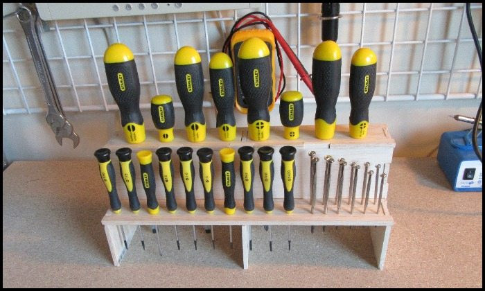 Screwdriver Organizer DIY
 How to build a screwdriver organizer