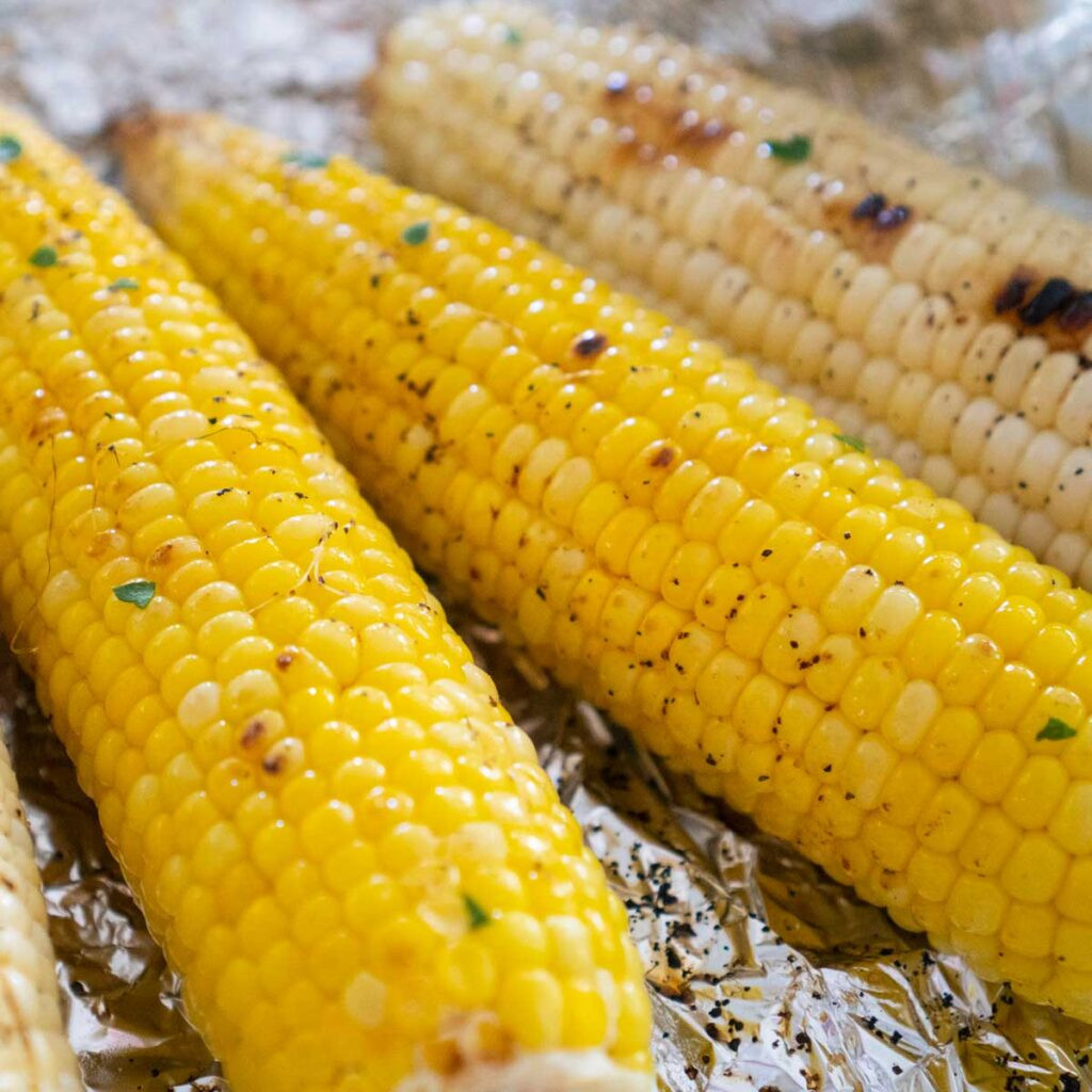 Seasoned Grilled Corn On The Cob In Foil
 How to Grill Corn in Foil