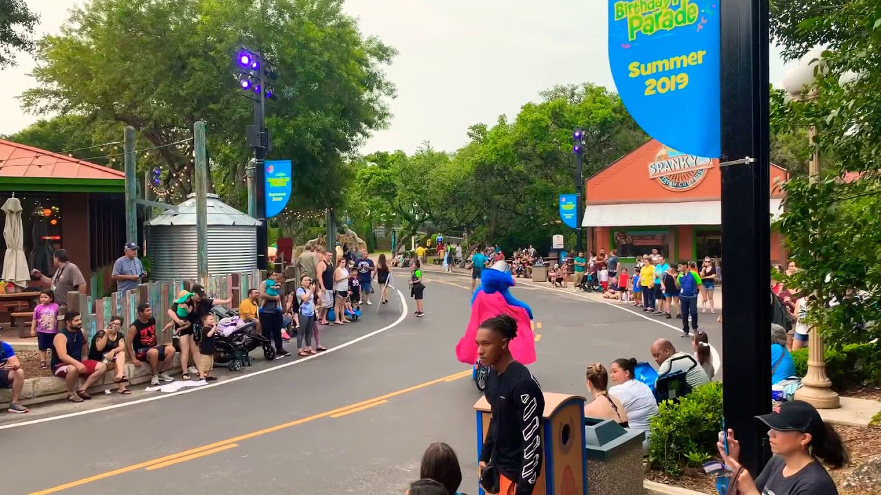 Seaworld Birthday Party
 SeaWorld San Antonio Sesame Street Birthday Party Parade