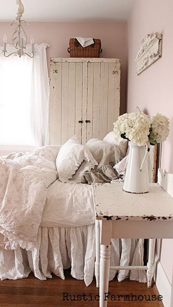 Shabby Chic Bedroom
 30 Cool Shabby Chic Bedroom Decorating Ideas For