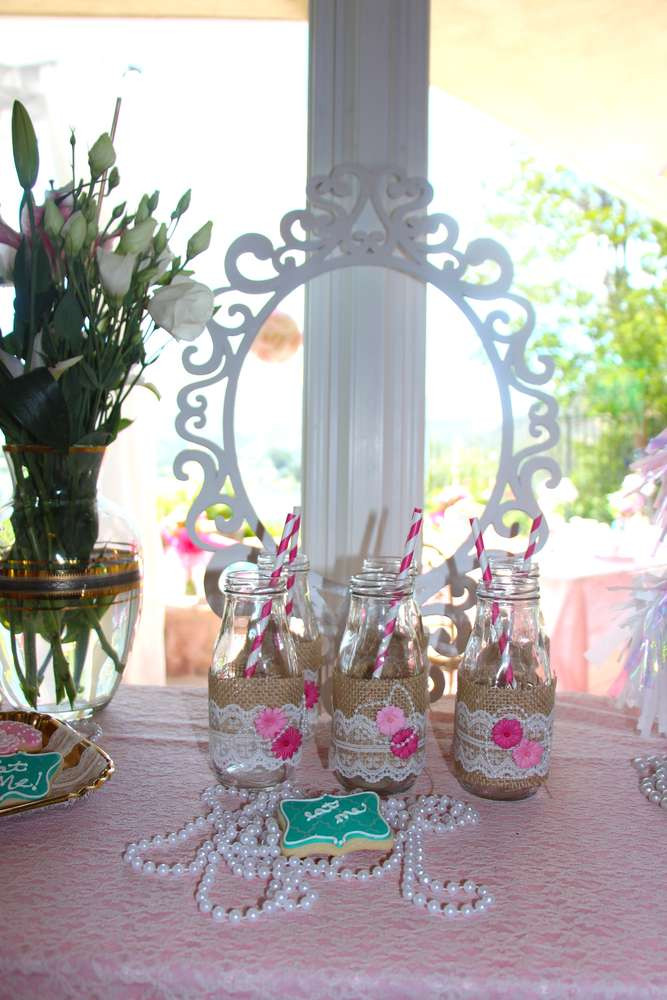Shabby Chic Birthday Party Decorations
 Vintage Shabby Chic Birthday Party Ideas