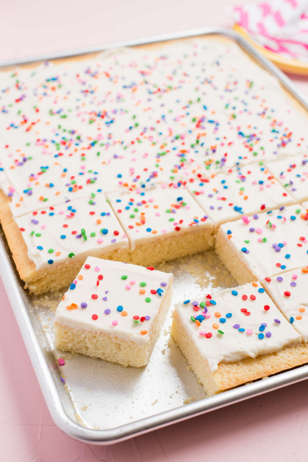 Sheet Pan Cake
 Recipe e Bowl Vanilla Sheet Cake