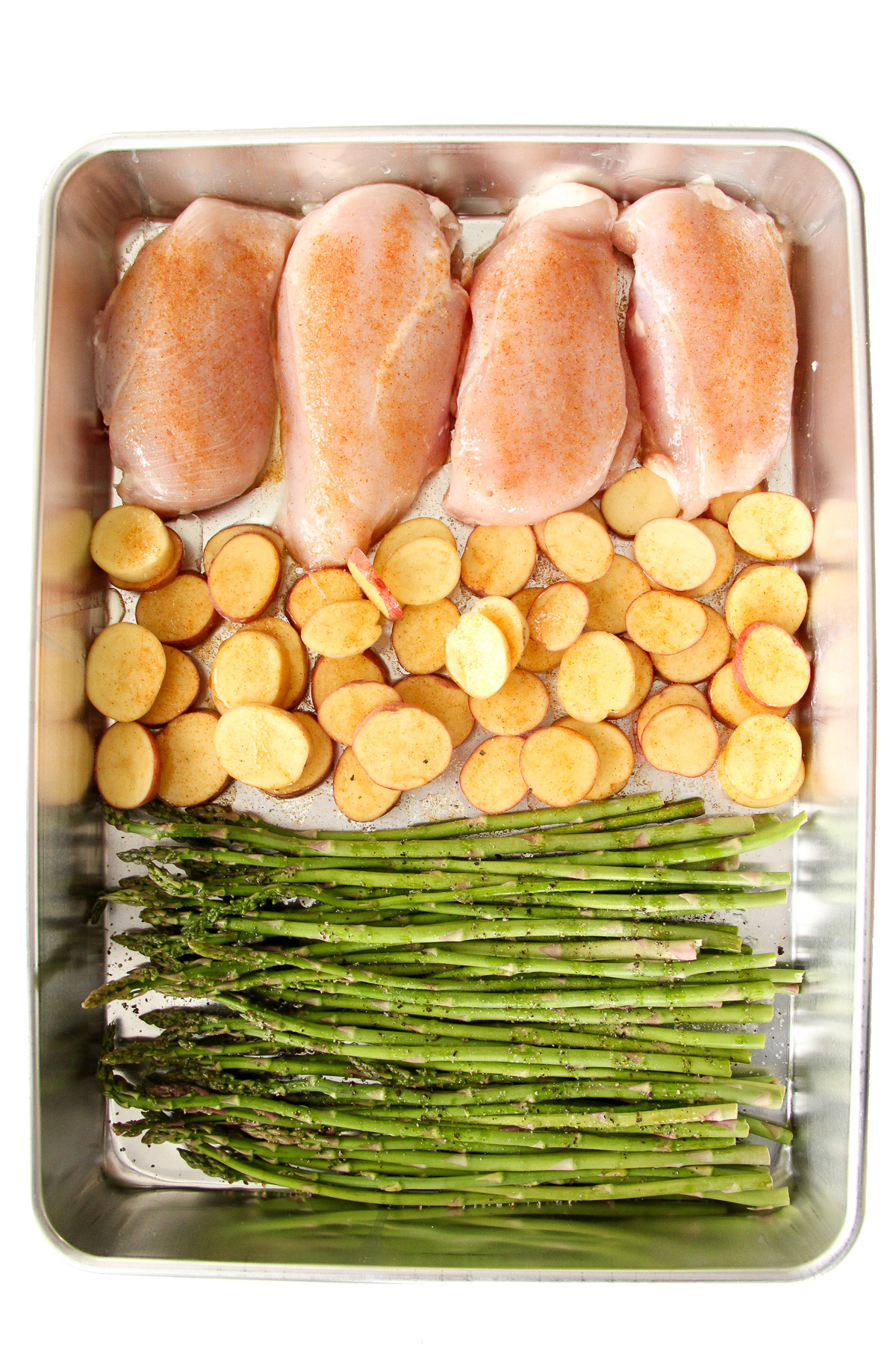Sheet Pan Chicken Dinners
 Simple Sheet Pan Chicken Dinner A Pretty Life In The Suburbs