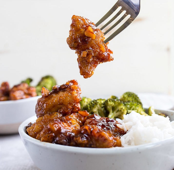 Sheet Pan Chicken Thighs And Broccoli
 Honey Garlic Chicken Thighs Recipe with Roasted Broccoli