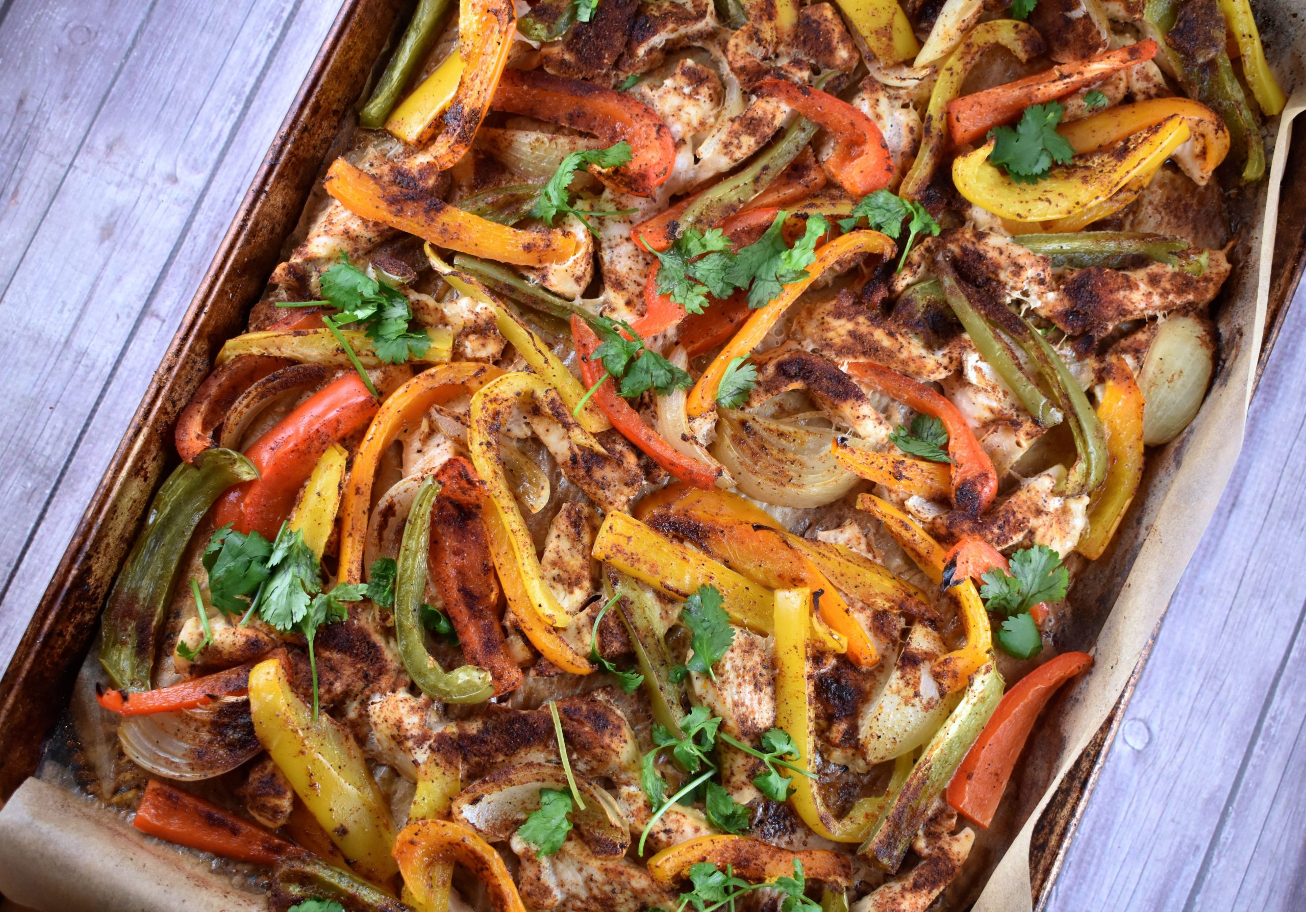 Sheet Pan Fajitas Chicken
 Sheet Pan Chicken Fajitas 2 Points LaaLoosh