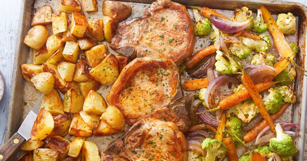 Sheet Pan Pork Chops And Potatoes
 Quick & Easy Sheet Pan Pork Chops with Roasted Potatoes