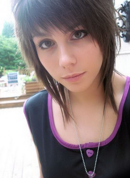 Short Emo Haircuts For Girls
 Cute EMO Short Haircut for Girls