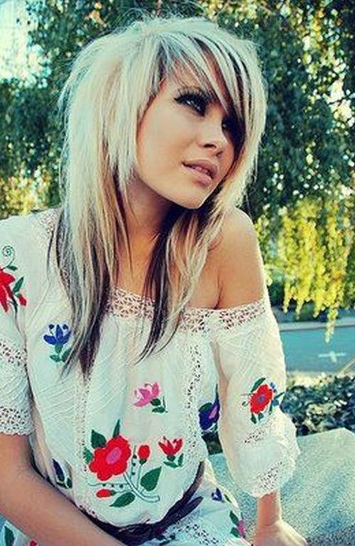 Short Emo Haircuts For Girls
 65 Emo Hairstyles for Girls I bet you haven t seen before