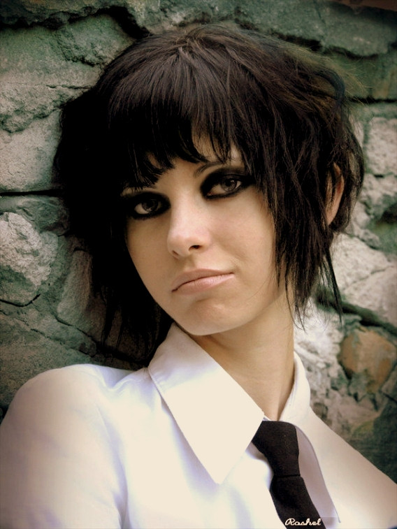 Short Emo Haircuts For Girls
 CUTE HAIRCUTS FOR MEDIUM HAIRS December 2011