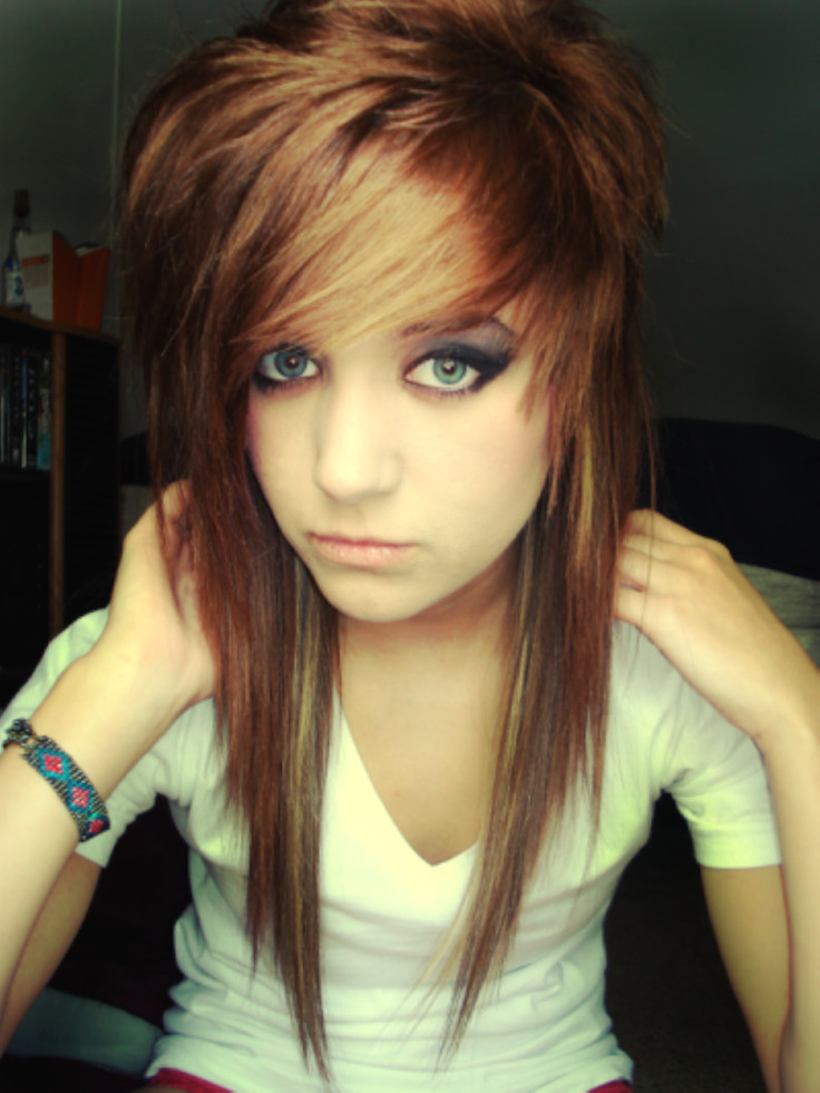 Short Emo Haircuts For Girls
 20 Emo Hairstyles for Girls Feed Inspiration