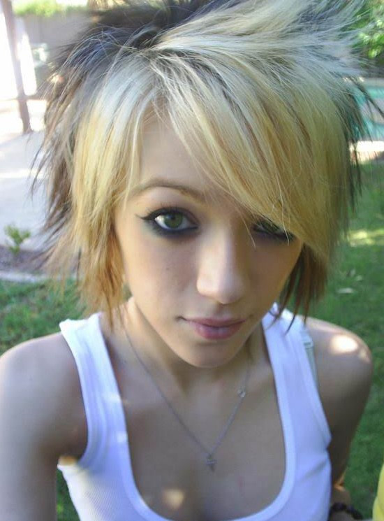 Short Emo Haircuts For Girls
 Emo Hairstyles for Girls Latest Popular Emo Girls