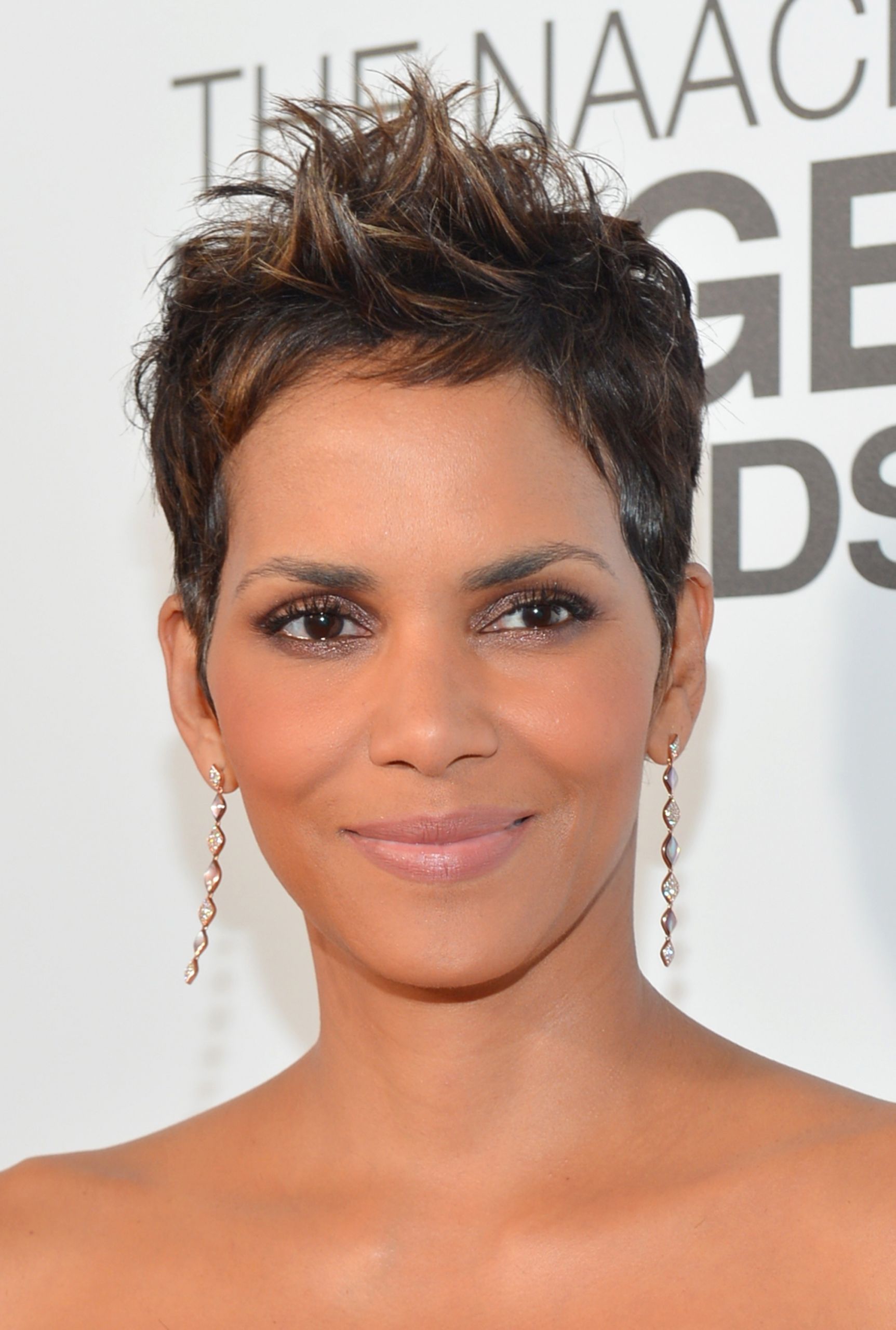 Short Haircuts For Black Ladies
 70 Best Short Hairstyles for Black Women with Thin Hair