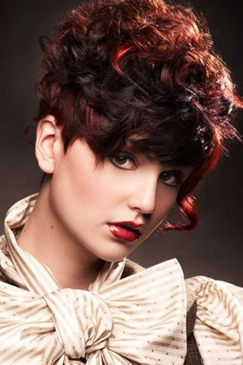 Short Haircuts For Curly Hair And Round Face
 15 Short Curly Hair For Round Faces