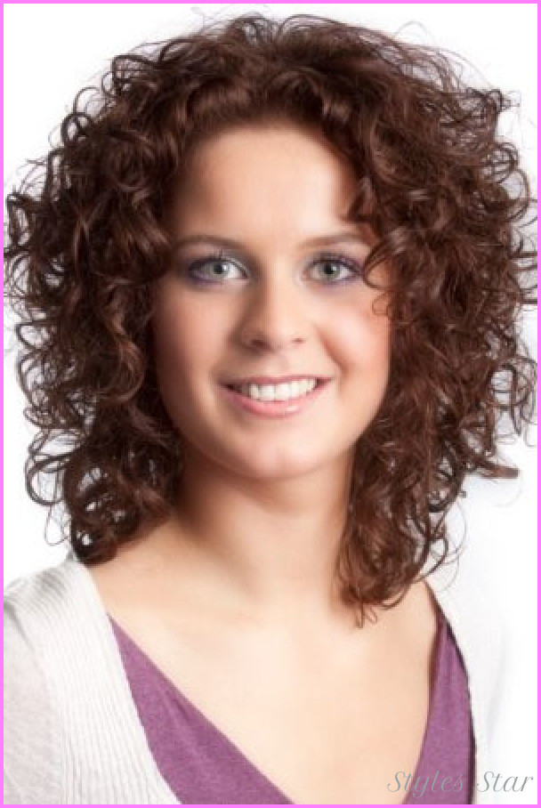 Short Haircuts For Curly Hair And Round Face
 Short natural curly haircuts for round faces Star Styles