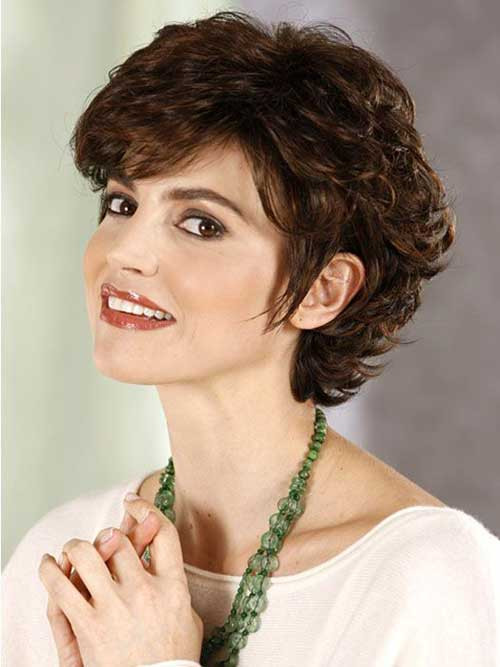 Short Haircuts For Curly Hair And Round Face
 15 Short Curly Hair For Round Faces