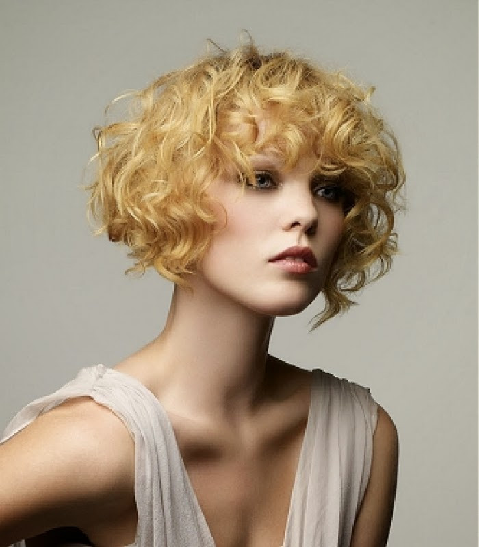 Short Layered Curly Hairstyles
 Fashion Hairstyles Loves New Layered Hairstyles for Short