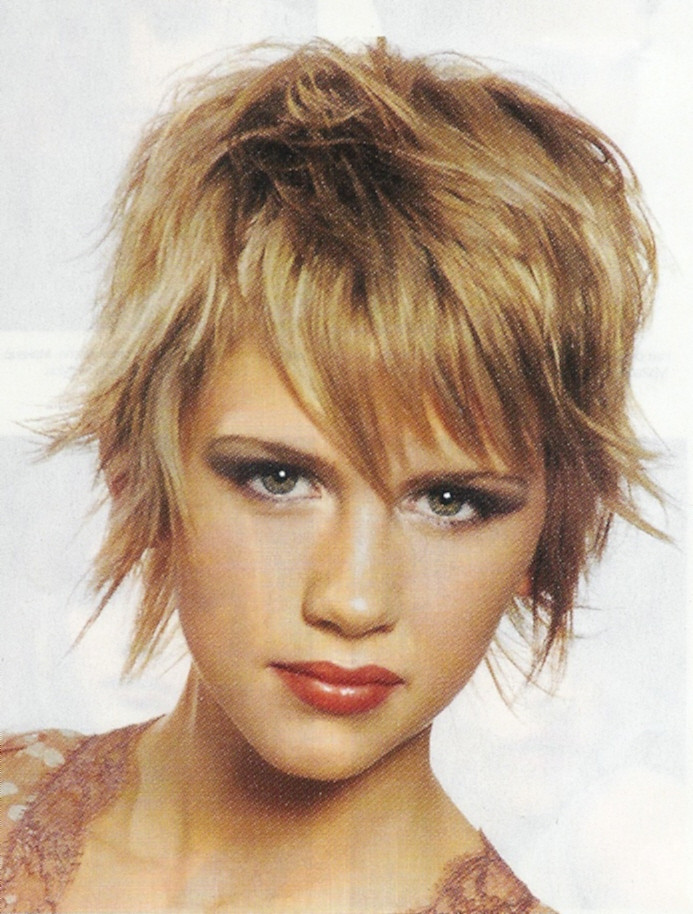 Short Shaggy Haircuts
 Short Shaggy Hairstyles for the Unkempt Beauty