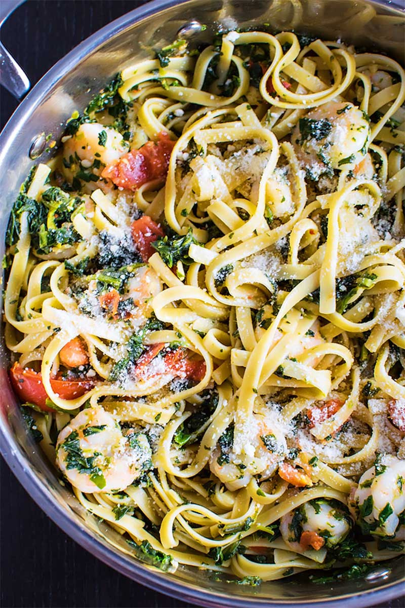 Shrimp And Tomato Pasta
 Shrimp Spinach and Tomato Pasta An Easy Weeknight Dinner