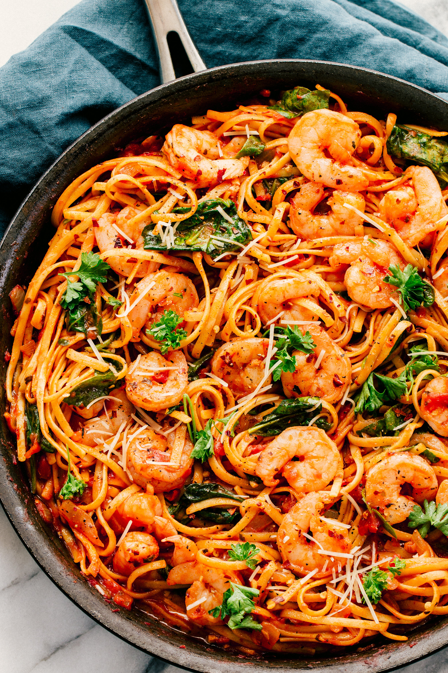 Shrimp And Tomato Pasta
 Creamy Garlic Shrimp Pasta