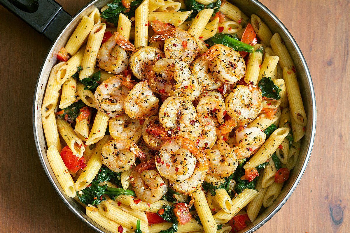 Shrimp And Tomato Pasta
 Shrimp Pasta Recipe with Tomato and Spinach — Eatwell101