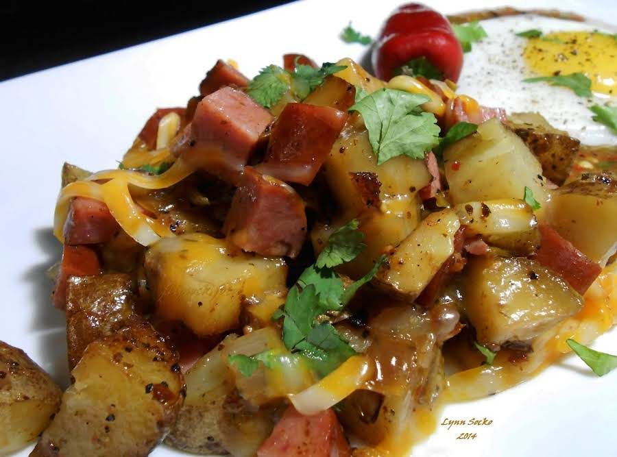 Side Dishes For Grilled Sausage
 Grilled sausage and potato hash Recipe