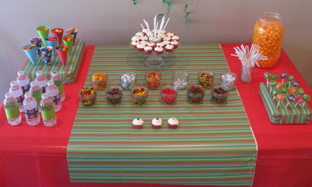 Simple Birthday Decorations
 Cupcake Decorating Birthday Party