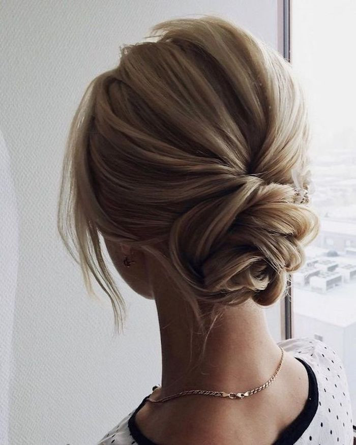 Simple Bridesmaids Hairstyles
 27 simple and stunning wedding hairstyles you ll love