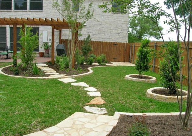Simple Outdoor Landscape
 16 Simple But Beautiful Backyard Landscaping Design Ideas