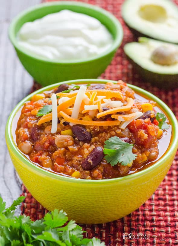 Slow Cooker Vegetarian Chili Quinoa
 Easy Quinoa Chili with Slow Cooker Option iFOODreal