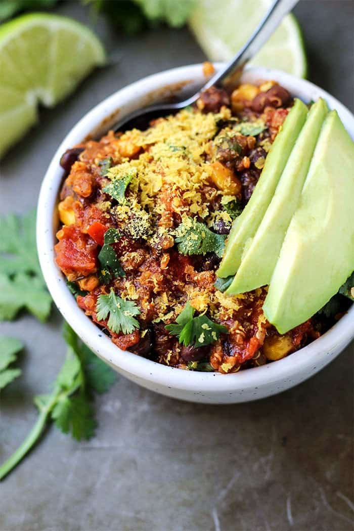 Slow Cooker Vegetarian Chili Quinoa
 Vegan Slow Cooker Chili with Quinoa and Enchilada