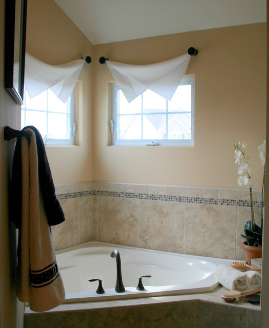 Small Bathroom Window Curtains
 10 Modern Bathroom Window Curtains Ideas InOutInterior