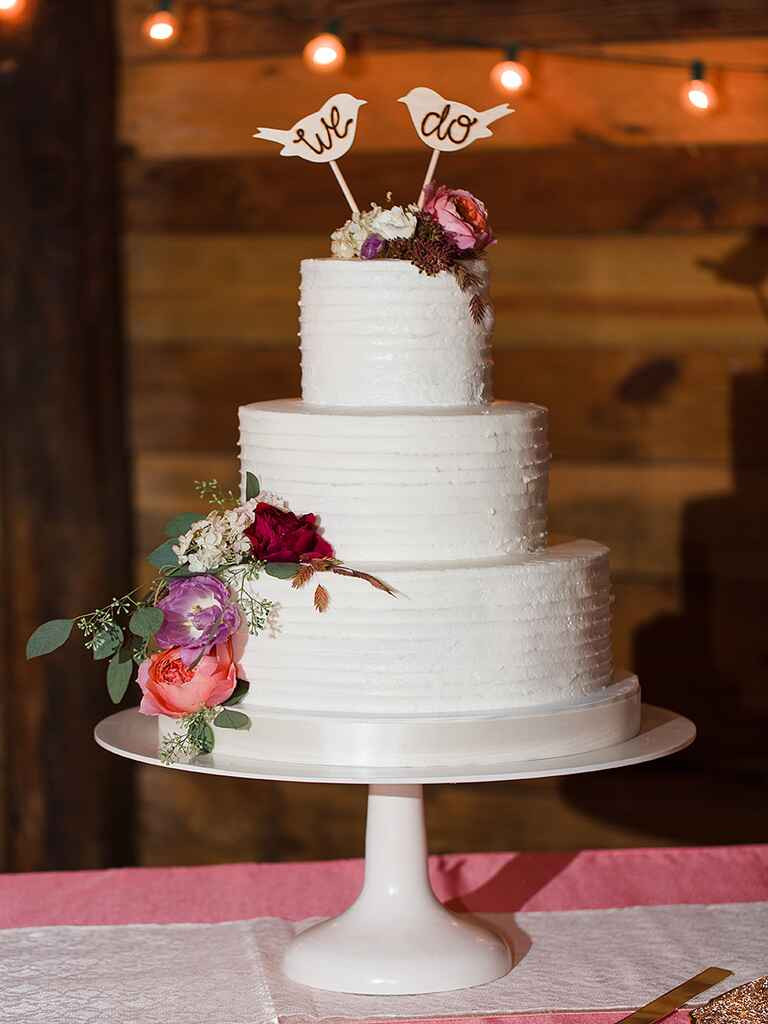 Small Fall Wedding Cakes
 17 Gorgeous Fall Wedding Cakes