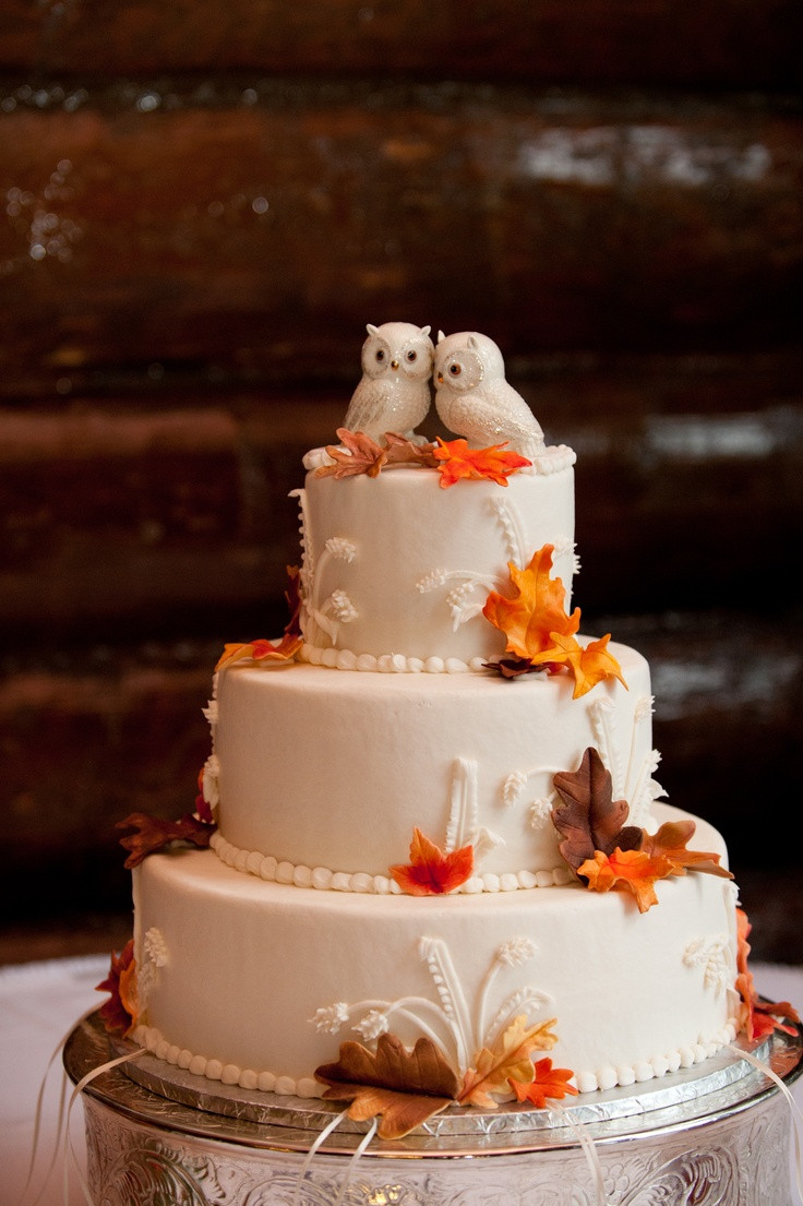 Small Fall Wedding Cakes
 5 Ideas for Amazing Autumn Wedding Cakes Chic Vintage Brides