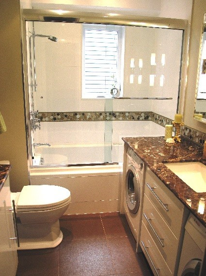 Small Full Bathroom Layout
 Basement Bathroom Designs for Home Design Inspiration