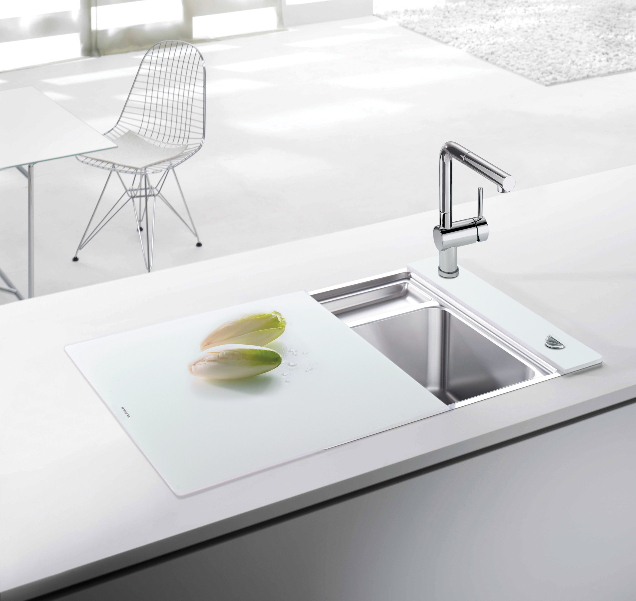 Small Kitchen Faucet
 Design of Kitchen Sink – HomesFeed