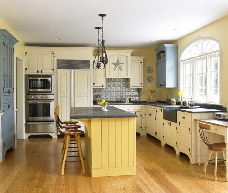 Small Kitchen Islands With Seating
 20 Beautiful Kitchen Islands With Seating